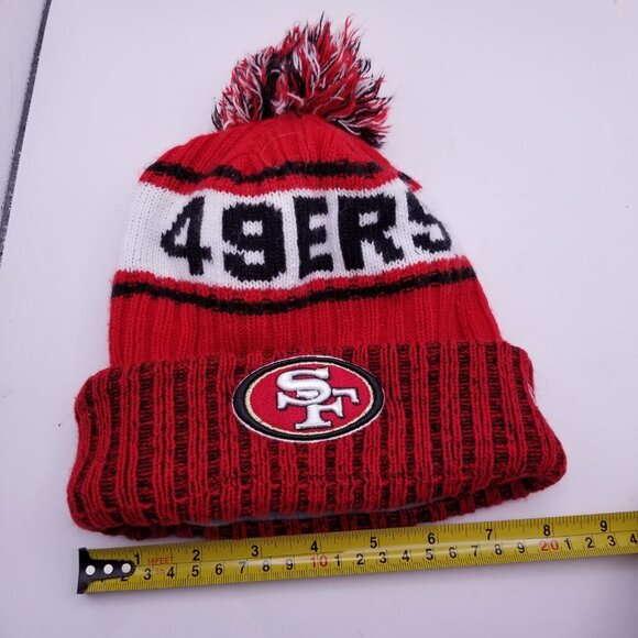 San Francisco 49ers New Era Scarlet Marl Cuffed Knit Hat with Pom - Picture 5 of 5